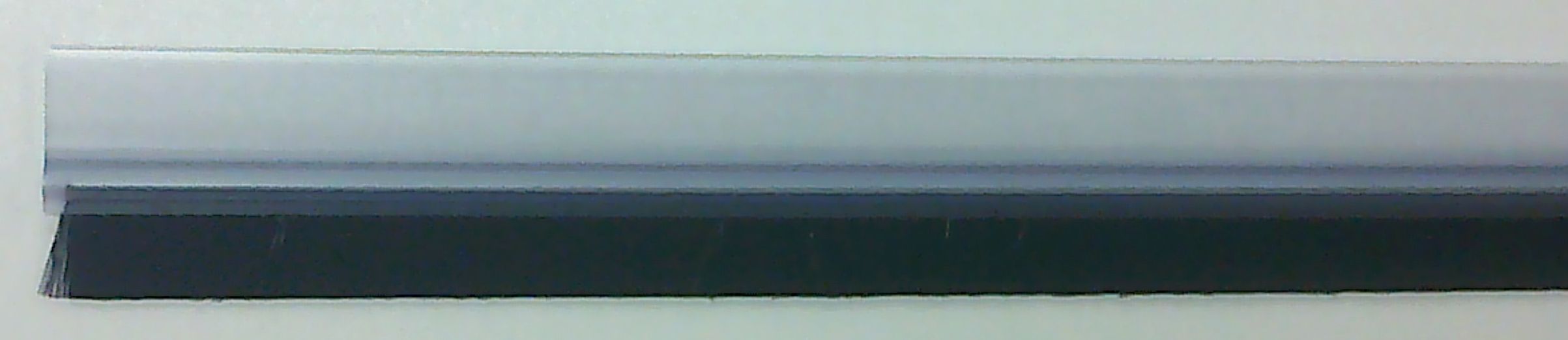 Kartáčová těsnící lišta na dveře transparentní